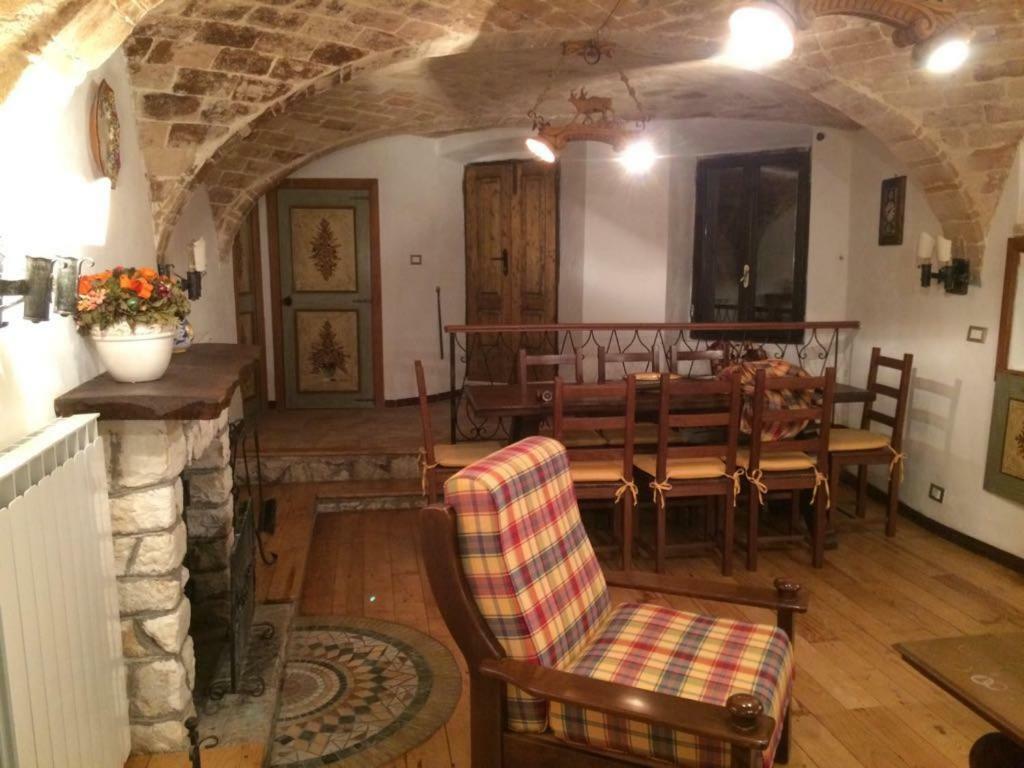 Casa Laura Villa Castel del Monte  Dış mekan fotoğraf
